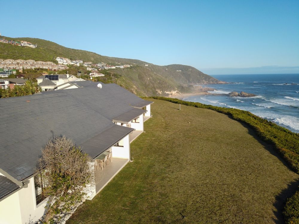 1. Brenton Breakers Areal View