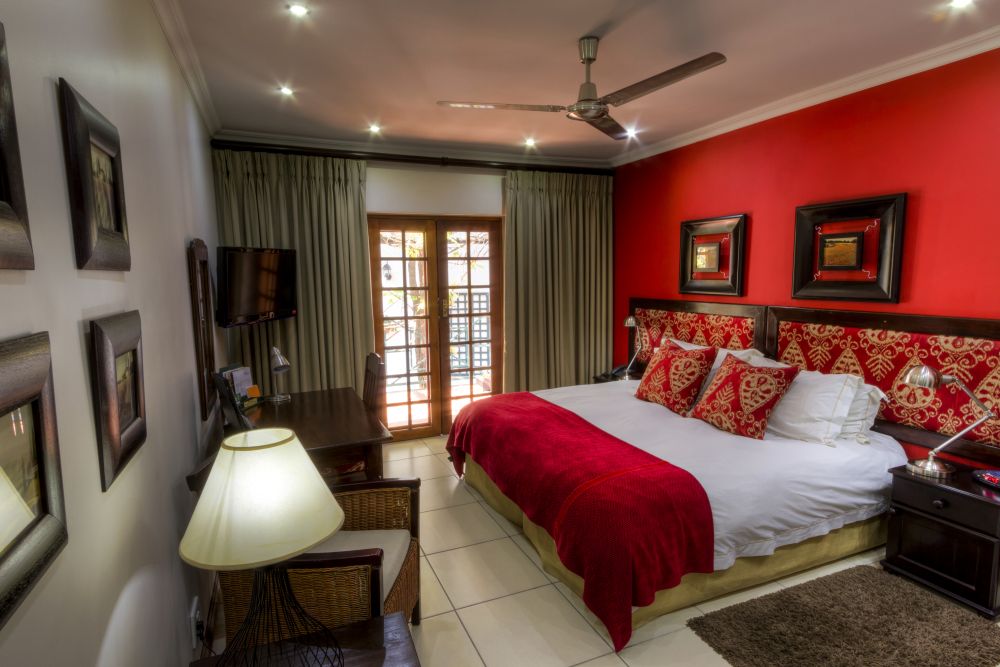 Rivonia B&B - Luxury room (red)